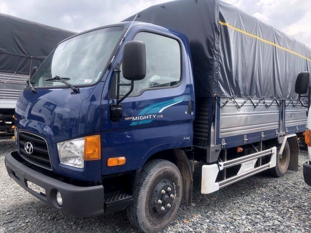 Giá xe tải Hyundai New Mighty 75S thùng mui bạt, kín, lửng